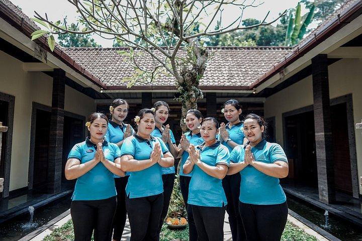 Body Massage Experience in Ubud Traditional Spa