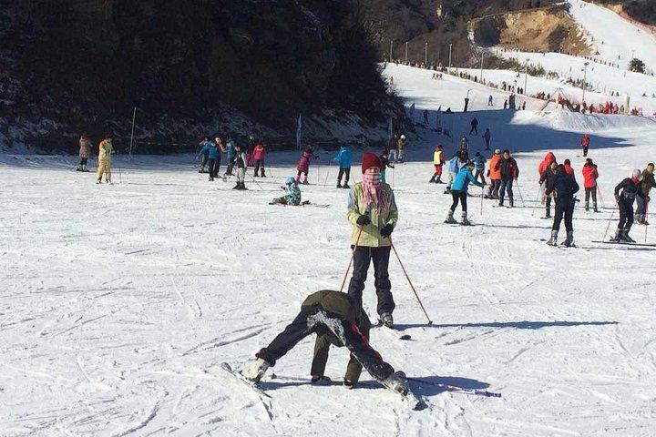 Huaibei Ski och Mutianyu Great Wall Day Trip med engelsktalande förare