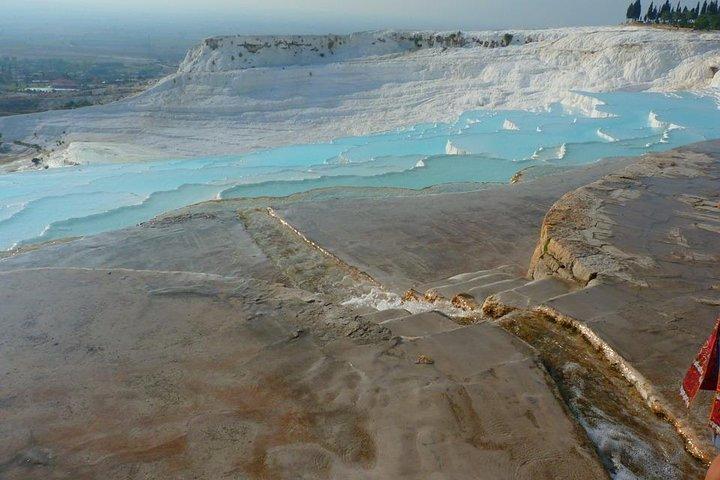 Tour giornaliero di Pamukkale e Hıerapolis da Pamukkale e Karahayıt