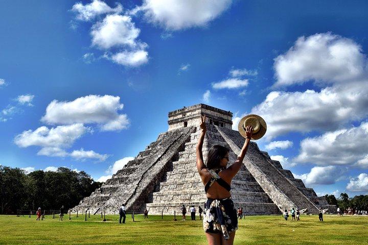 Tour de dia inteiro em Chichen Itza, Cenote, Valladolid com buffet