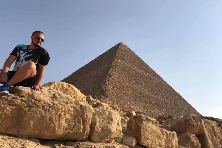 Trip to Cairo from Hurghada By Bus