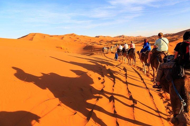 Tour privado de 3 días por el desierto a Merzouga