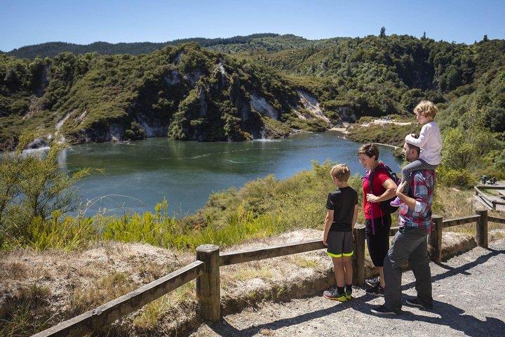 Volcanic Valley Self Guided Walking og Vandring i Waimangu