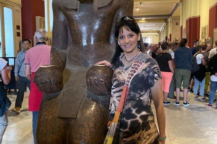 エジプト考古学博物館、シタデル、モハメド アリ モスク、死者の街。
