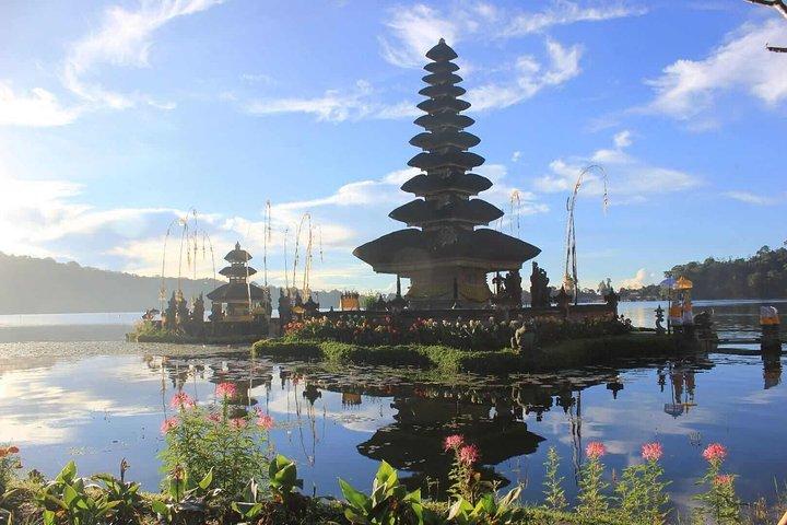 6 días 5 noches Kuta y Ubud luna de miel con piscina privada Villa