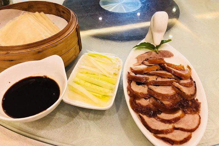 Peking-Zwischenstopp-Tour zum Sommerpalast mit Peking-Ente