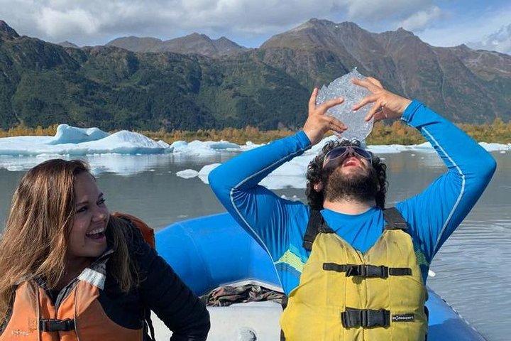Glacier Blue Kayak & Grandview Tour