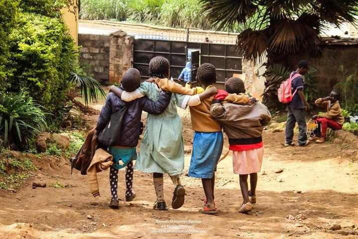 Visite du bidonville de Kibera l'après-midi