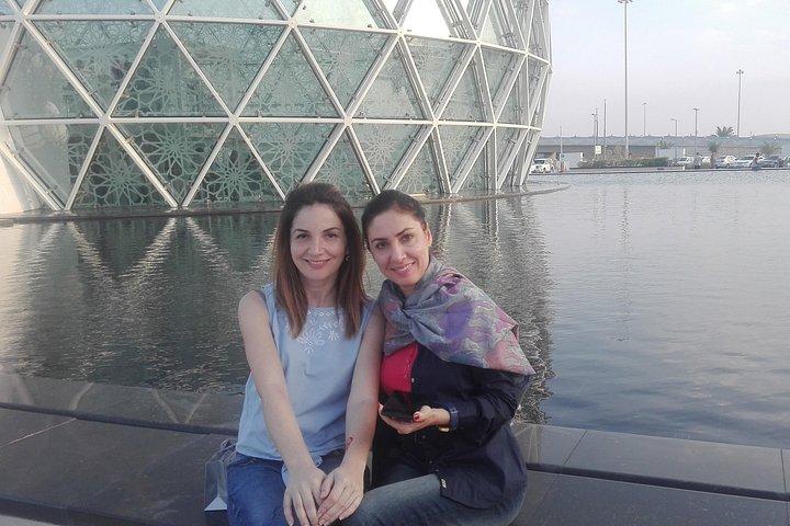 Abu Dhabi Tour mit Scheich-Zayid-Moschee ab Dubai