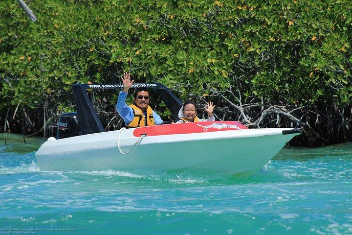 Cancun speedbåd og snorkel tur: delt speedbåd