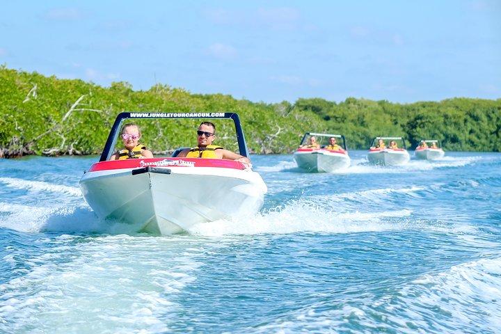 Cancún Schnellboot- und Schnorcheltour : gemeinsames Schnellboot