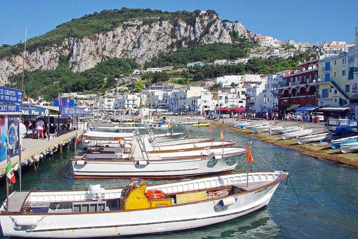 Stressvrije privétour: Capri en Blue Grotto vanuit Sorrento