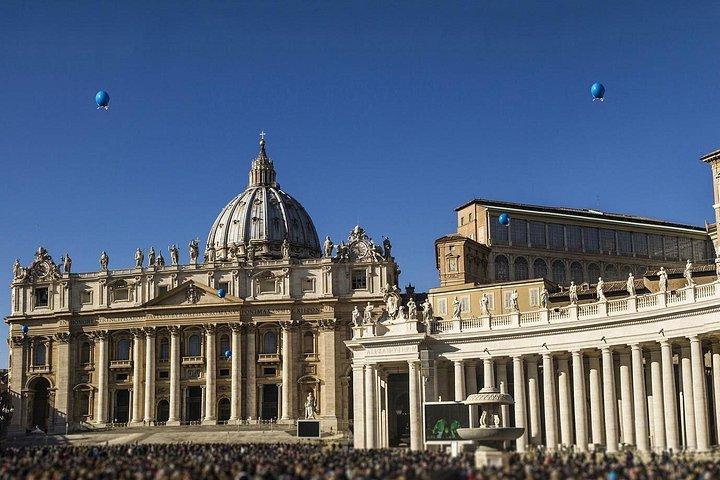 バチカン美術館の公式ツアーガイドによるローマプライベートツアー