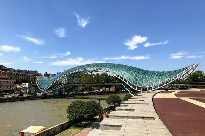 Tbilisi Explorer: Essential Walking Private Tour for førstegangsstuderende