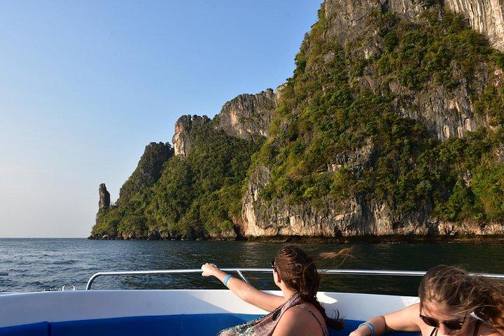 Privé speedboottocht op het Phi Phi-eiland vanuit Krabi