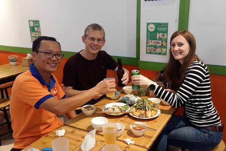 ベスパフードツアーハノイ日没後3.5時間_TOP SERVICE, MAX VALUE