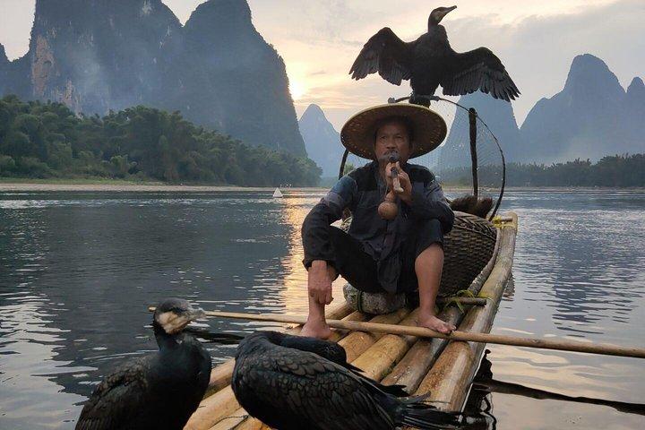 Crucero de día completo por el río Li de Guilin con un barco de 3 estrellas y un tour de Fisherman Sunset Show