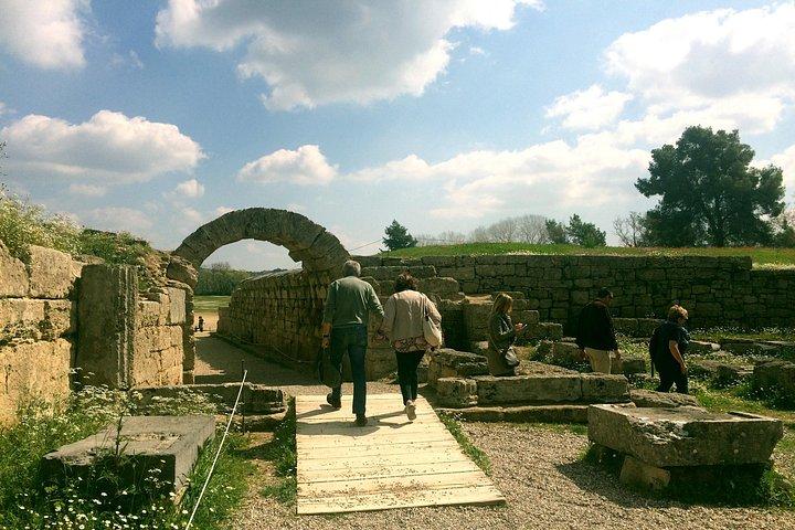 BEST 3-Day CLASSICAL GREECE: Corinth Epidaurus Olympia Delphi