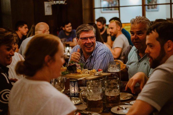 Abendtour durch München mit Bier und Essen