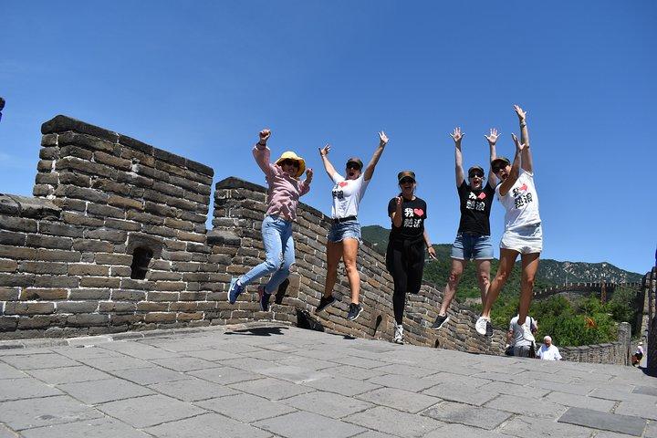 Mutianyu Great Wall und Summer Palace Tagesausflug mit Englisch sprechendem Fahrer