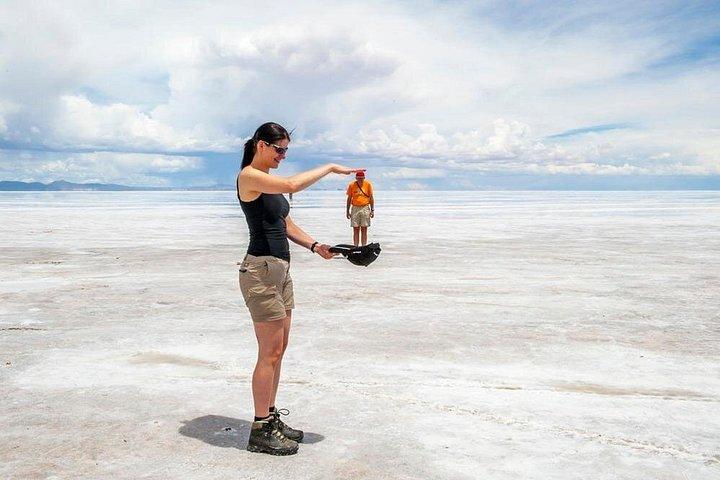 Uyuni Salt Flats (Day Trip) English Guide