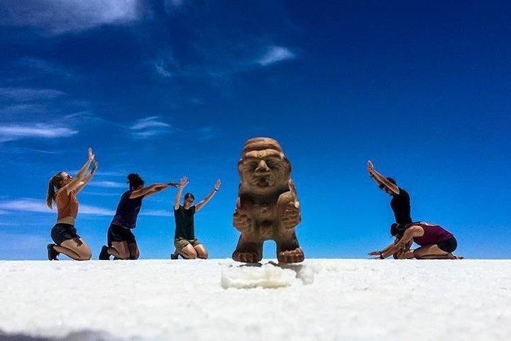 Guide Uyuni Salt Flats (Day Trip) en anglais