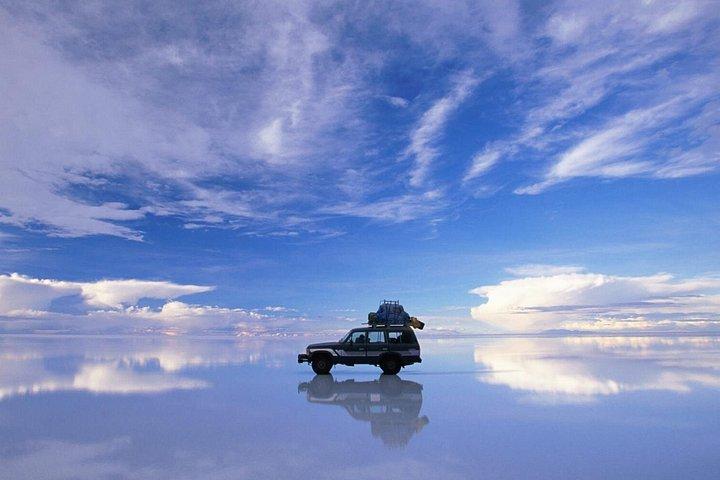 Uyuni Salt Flats (Day Trip) English Guide