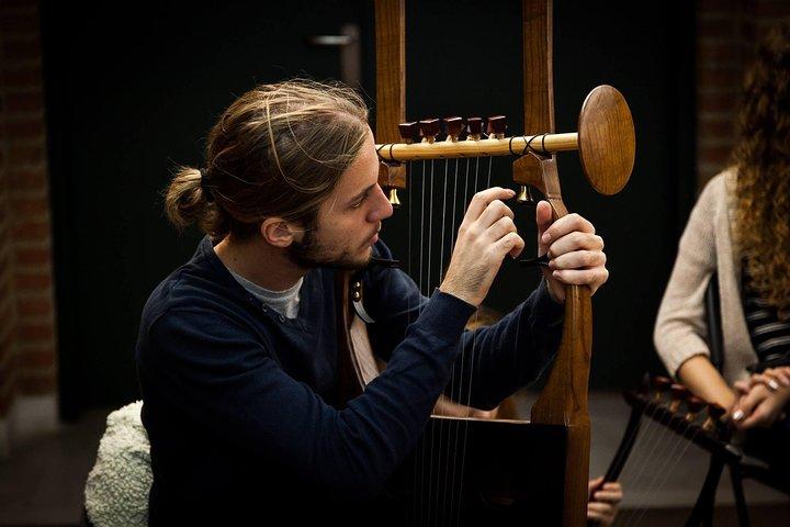 古代ギリシャを体験：音楽の旅