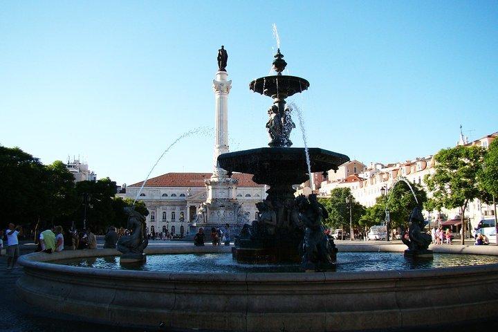 Lisbon Small-Group Walking Tour