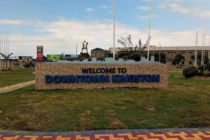 Kingston City sightseeing- en winkeltour vanuit Port Royal Cruise Port