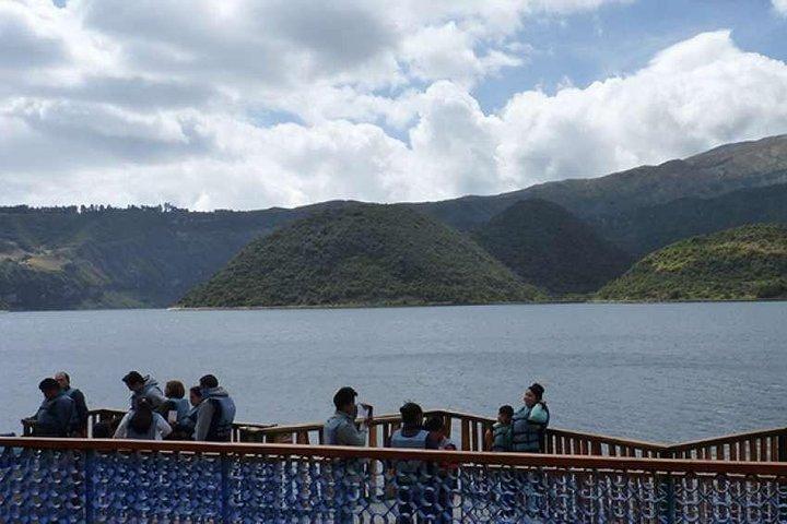 Otavalo, Cuicocha See oder Peguche Wasserfall von Quito - Private