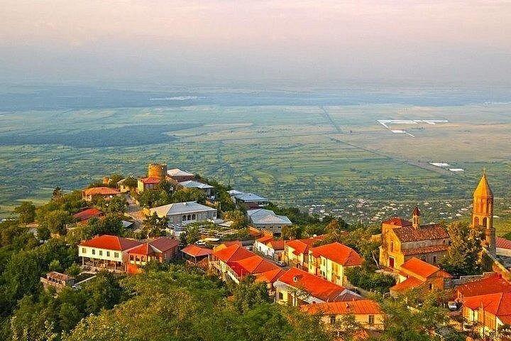 2 Days Private Kakheti Wine Tour and Sighnaghi City Tour Georgia