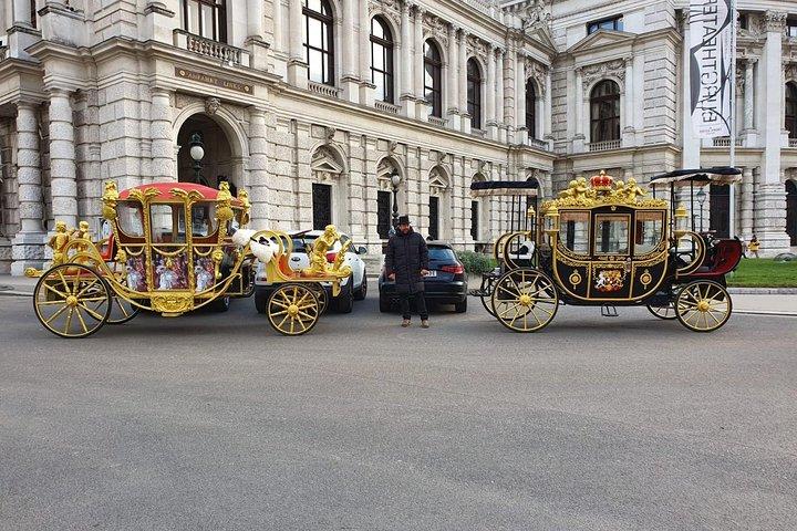 Wien: 60 min. Imperial E-Carriage Sightseeing-tur med drinks