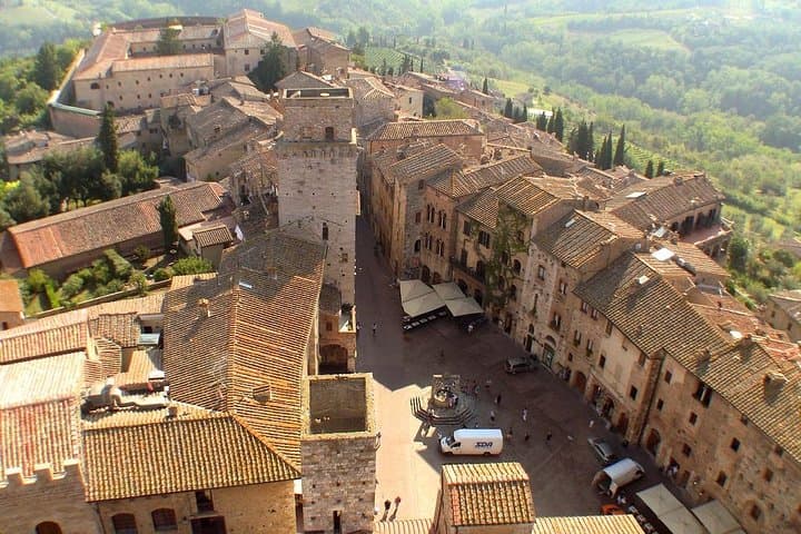Tuscany Wine Tour from Rome with Private Driver
