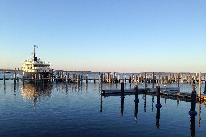 The Hamptons and Long Island Wineries Private Tour