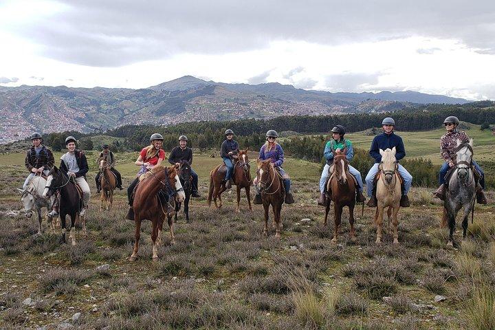 Équitation au Temple de la Lune + Visite Guidée à Sacsayhuaman - Cusco