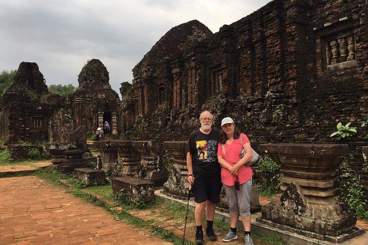 Privat tur från Chan May hamnen till My Son Sanctuary och Hoi An