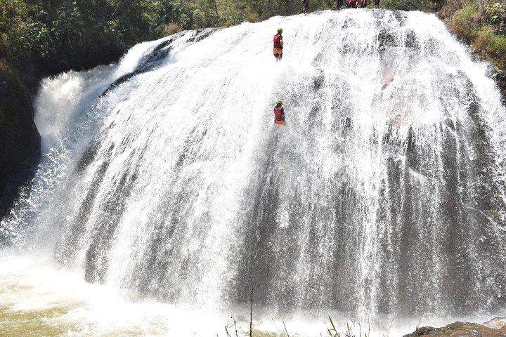 Ekstrem Dalat Canyoning-dagstur