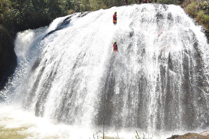 Ekstrem Dalat Canyoning-dagstur