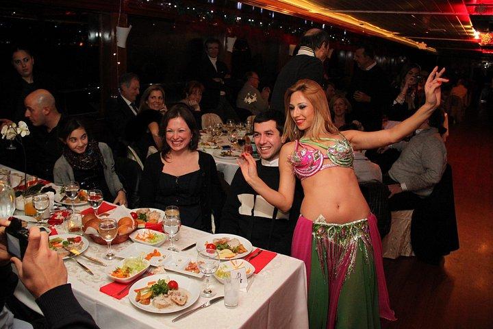 Premium Istanbul's New Year's Eve Dinner Cruise on the Bosphorus