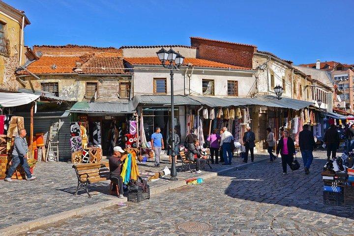 Gita di un giorno a Korce "Little Paris" e Pogradec nel Lago di Ocrida