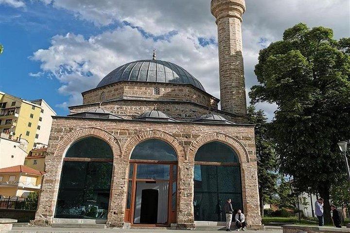 Gita di un giorno a Korce "Little Paris" e Pogradec nel Lago di Ocrida