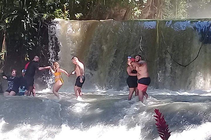 Tour di YS Falls e Pelican Bar