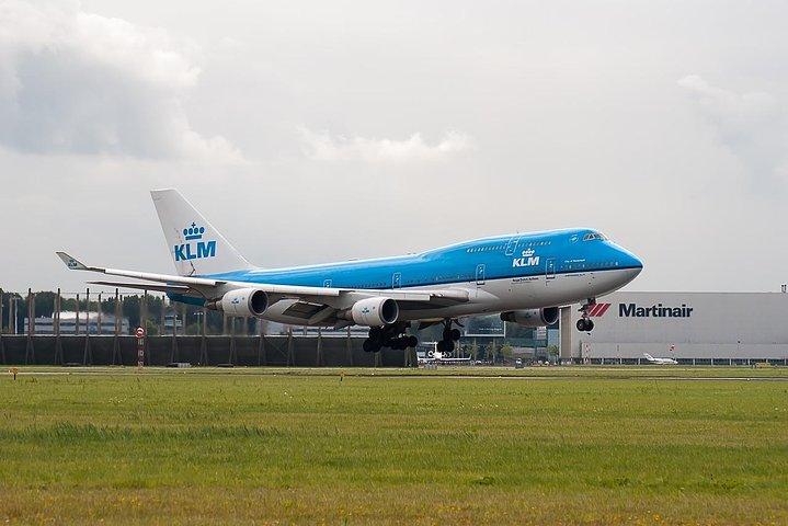 Trasferimento in taxi privato da Rotterdam all'aeroporto di Amsterdam Schiphol