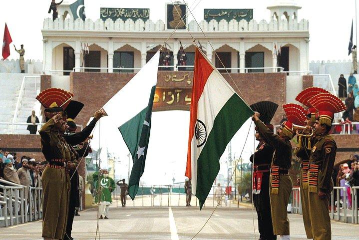 Amritsar 1 Day Tour, Golden Temple with Wagah Border