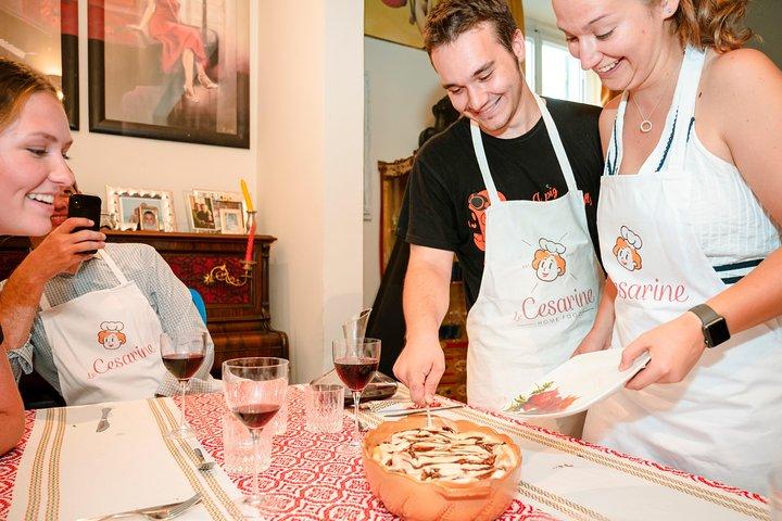 Markttour und typisches Essen bei einem Einheimischen in Mailand