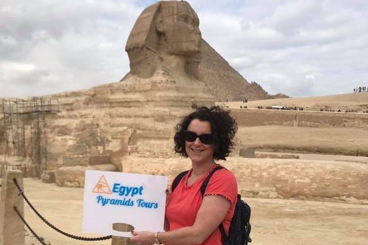 4-timers privat tur til Giza-pyramider med kameltur og frokost fra Kairo