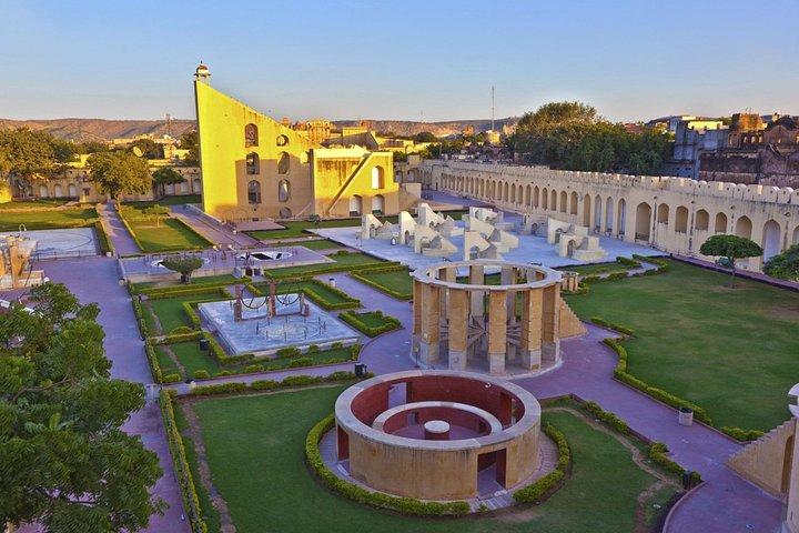 Begeleide dezelfde dag stadstour Jaipur vanuit New Delhi met lunch en tickets