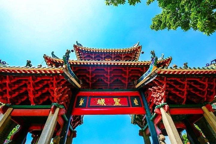 広州発、ブルース・リーの故郷仏山へのプライベート日帰りツアー