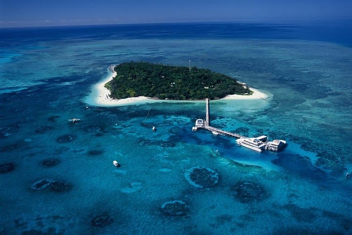 Seawalker Helmet Experience and Green Island Combo from Cairns